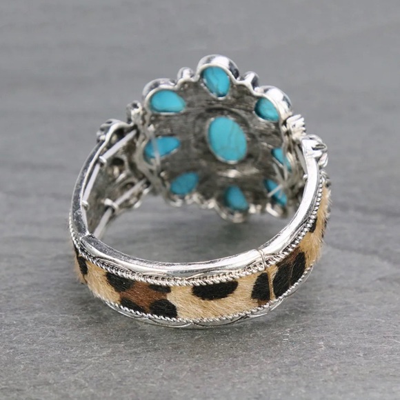 RELISTED UNDER JEWELRY Western Navajo Concho and Leopard Band Bracelet - Picture 5 of 9